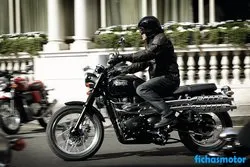 Gambar sepeda motor Triumph scrambler 2012