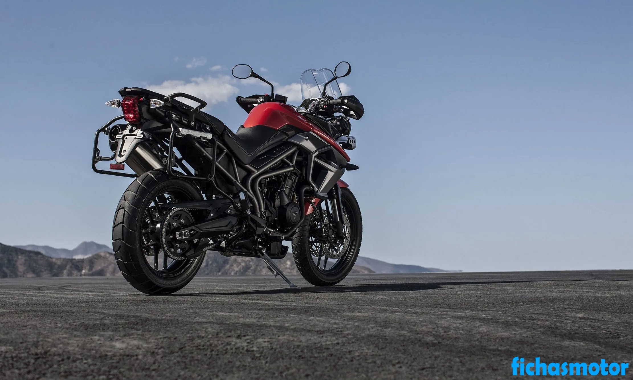 Bild des Triumph Tiger 800 XRt-Motorrads des Jahres 2019