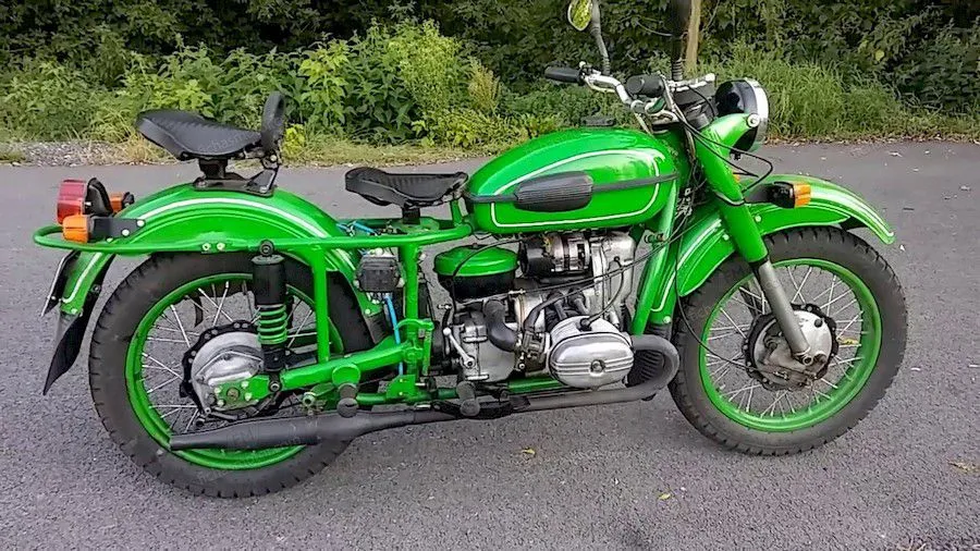 1992 model Ural m 67-6 (reduced effect) motosikletin görüntüsü