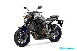 Yamaha fz-07 2016 摩托车的图像