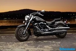 Image of the Yamaha road star s 2011 motorcycle