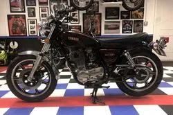 Yamaha sr 500 (reduced effect) 1985 motosiklet görüntüsü