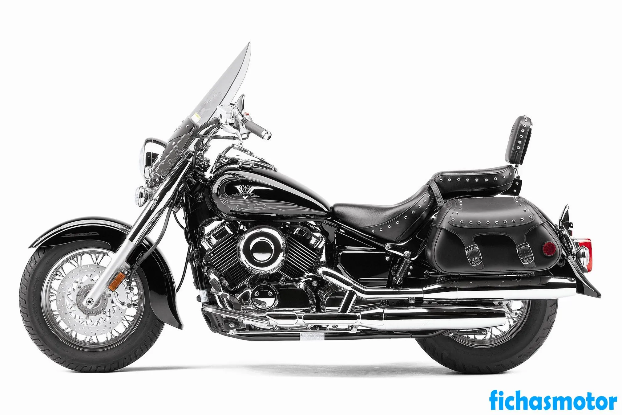 Image de la moto Yamaha v star silverado de l'année 2010