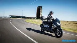 Imaginea motocicletei Yamaha x-max 125 abs business 2013