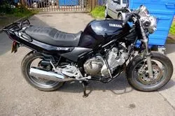 Gambar sepeda motor Yamaha xj 600 (reduced effect) 1990