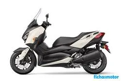 Image of the Yamaha XMAX 300 2022 motorcycle